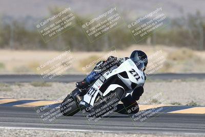 media/Oct-30-2025-Racers Edge (Thu) [[dabbdaf680]]/2-A Group/Session 5 (Turn 6)/